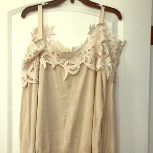 Brand new Umgee spring sweater